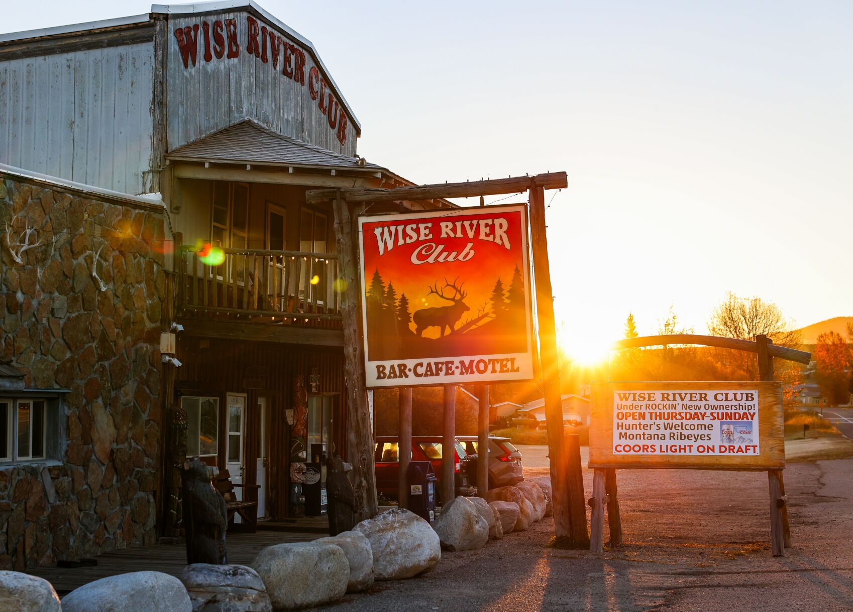 Wise River Club